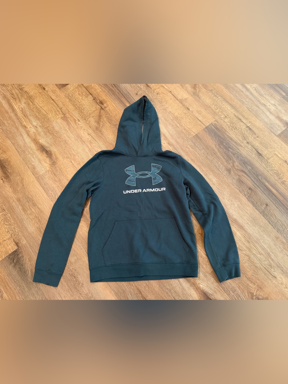 Boys Under Armour Hoodie, XL, NWOT